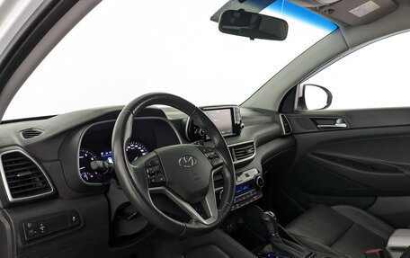 Hyundai Tucson III, 2019 год, 2 650 000 рублей, 16 фотография