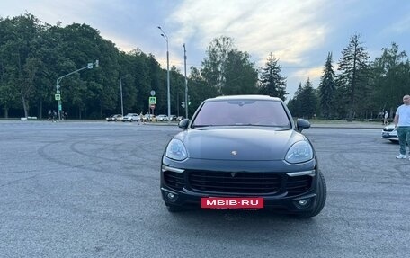 Porsche Cayenne III, 2016 год, 4 650 000 рублей, 2 фотография