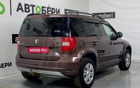 Skoda Yeti I рестайлинг, 2015 год, 1 202 000 рублей, 10 фотография