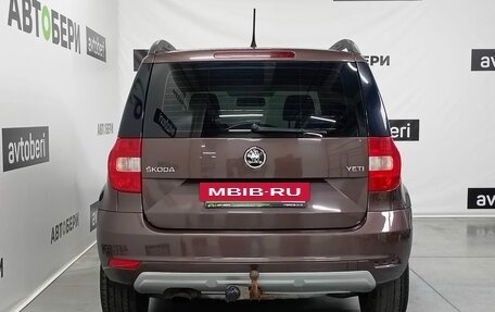 Skoda Yeti I рестайлинг, 2015 год, 1 202 000 рублей, 8 фотография