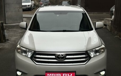 Toyota Highlander III, 2012 год, 2 129 000 рублей, 1 фотография