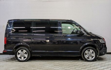 Volkswagen Multivan T6 рестайлинг, 2021 год, 6 550 000 рублей, 4 фотография