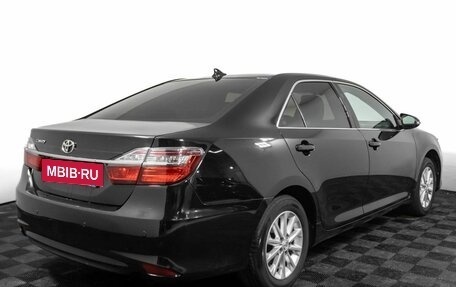 Toyota Camry, 2017 год, 2 450 000 рублей, 5 фотография