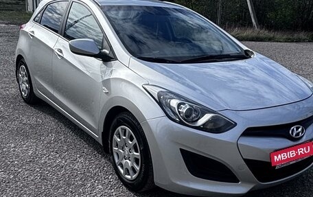 Hyundai i30 II рестайлинг, 2013 год, 1 240 000 рублей, 5 фотография