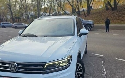 Volkswagen Tiguan II, 2018 год, 2 999 000 рублей, 1 фотография