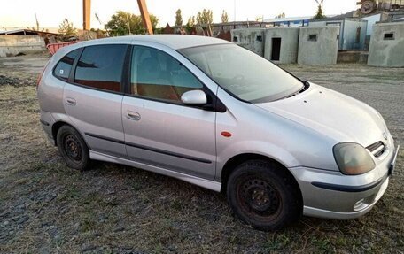 Nissan Almera Tino i, 2000 год, 160 000 рублей, 1 фотография