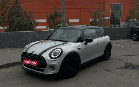 MINI Hatch, 2020 год, 2 250 000 рублей, 1 фотография