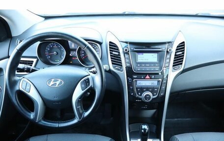 Hyundai i30 II рестайлинг, 2016 год, 1 357 000 рублей, 8 фотография