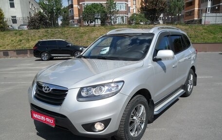 Hyundai Santa Fe III рестайлинг, 2010 год, 1 400 000 рублей, 1 фотография