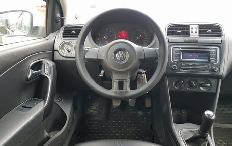 Volkswagen Polo VI (EU Market), 2013 год, 775 000 рублей, 5 фотография