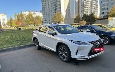 Lexus RX IV рестайлинг, 2021 год, 6 900 000 рублей, 3 фотография