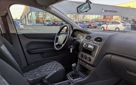 Ford Focus II рестайлинг, 2006 год, 290 000 рублей, 18 фотография