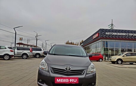 Toyota Verso I, 2012 год, 1 489 000 рублей, 5 фотография