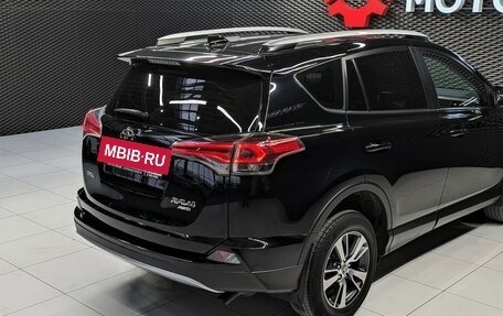 Toyota RAV4, 2016 год, 2 650 000 рублей, 15 фотография