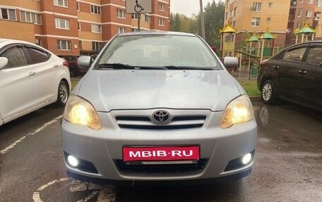 Toyota Corolla, 2005 год, 595 000 рублей, 1 фотография