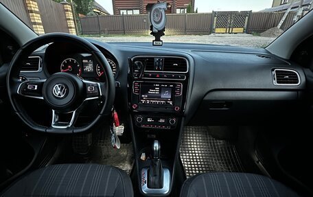 Volkswagen Polo VI (EU Market), 2017 год, 1 260 000 рублей, 6 фотография