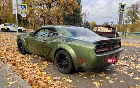 Dodge Challenger III рестайлинг 2, 2020 год, 11 000 000 рублей, 6 фотография