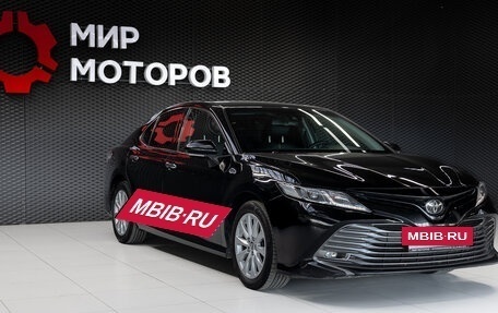 Toyota Camry, 2019 год, 2 950 000 рублей, 3 фотография