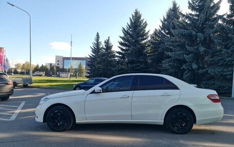 Mercedes-Benz E-Класс, 2010 год, 1 500 000 рублей, 11 фотография