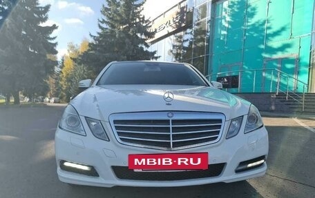 Mercedes-Benz E-Класс, 2010 год, 1 500 000 рублей, 3 фотография