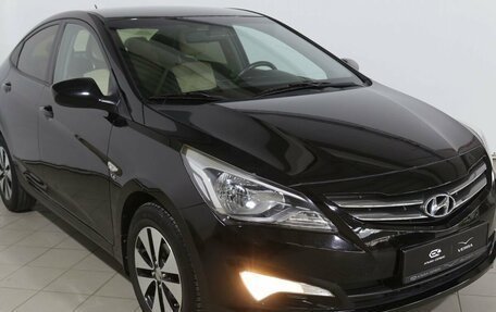 Hyundai Solaris II рестайлинг, 2015 год, 1 350 000 рублей, 3 фотография