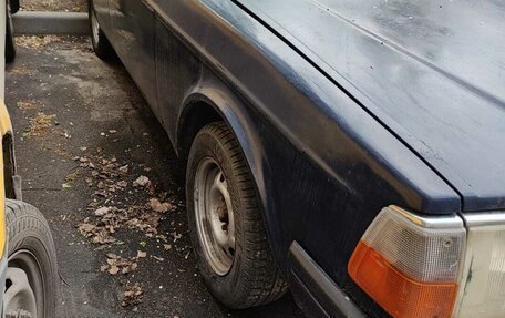 Volvo 240 Series, 1983 год, 185 000 рублей, 7 фотография