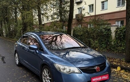 Honda Civic VIII, 2010 год, 999 000 рублей, 3 фотография