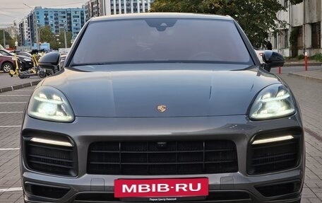 Porsche Cayenne III, 2021 год, 17 000 000 рублей, 2 фотография