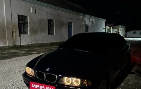 BMW 5 серия, 2000 год, 750 000 рублей, 2 фотография