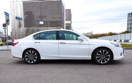 Honda Accord IX рестайлинг, 2013 год, 1 550 000 рублей, 4 фотография