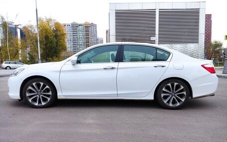 Honda Accord IX рестайлинг, 2013 год, 1 550 000 рублей, 3 фотография