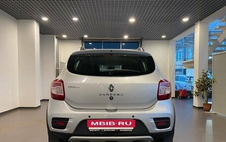 Renault Sandero II рестайлинг, 2015 год, 1 106 000 рублей, 4 фотография