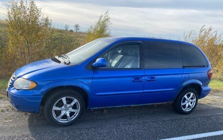 Chrysler Voyager IV, 2002 год, 570 000 рублей, 2 фотография