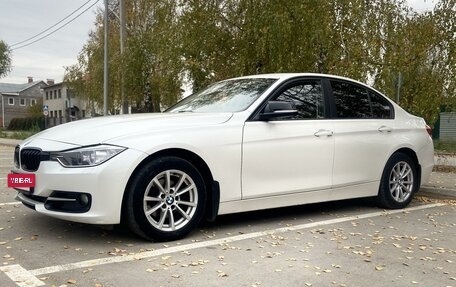 BMW 3 серия, 2014 год, 2 050 000 рублей, 2 фотография