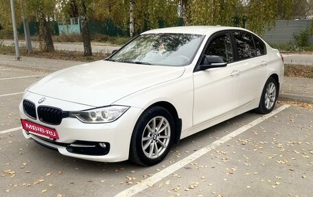 BMW 3 серия, 2014 год, 2 050 000 рублей, 6 фотография