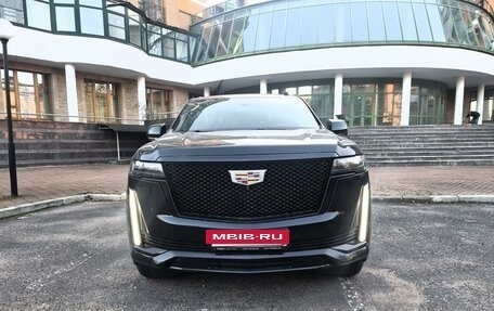 Cadillac Escalade V, 2021 год, 12 000 000 рублей, 2 фотография