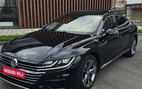 Volkswagen Arteon I, 2018 год, 2 750 000 рублей, 1 фотография