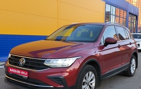 Volkswagen Tiguan II, 2021 год, 3 450 000 рублей, 1 фотография