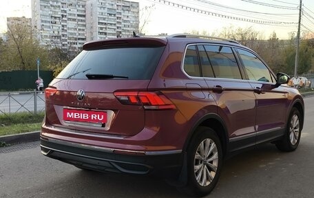 Volkswagen Tiguan II, 2021 год, 3 450 000 рублей, 4 фотография