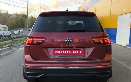 Volkswagen Tiguan II, 2021 год, 3 450 000 рублей, 5 фотография