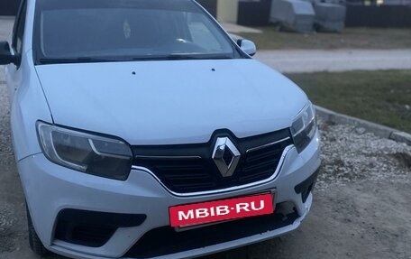 Renault Logan II, 2020 год, 765 000 рублей, 2 фотография