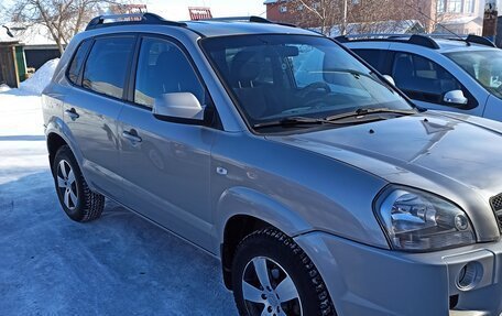 Hyundai Tucson III, 2007 год, 990 000 рублей, 16 фотография