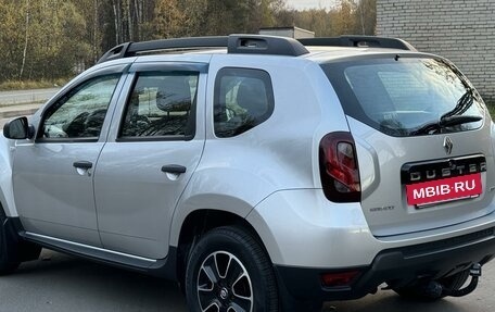 Renault Duster I рестайлинг, 2017 год, 1 400 000 рублей, 3 фотография