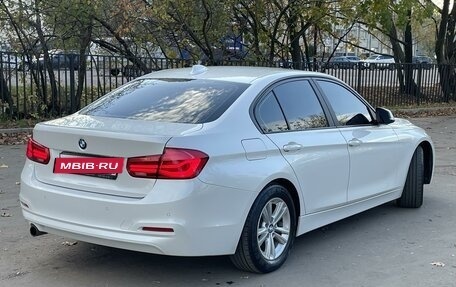 BMW 3 серия, 2016 год, 1 950 000 рублей, 3 фотография