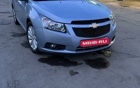 Chevrolet Cruze II, 2011 год, 870 000 рублей, 3 фотография