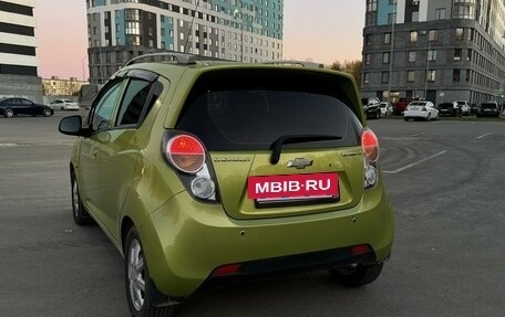 Chevrolet Spark III, 2010 год, 650 000 рублей, 9 фотография