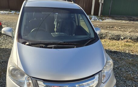 Honda Freed I, 2014 год, 1 500 000 рублей, 5 фотография