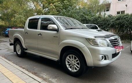 Toyota Hilux VII, 2012 год, 2 590 000 рублей, 6 фотография