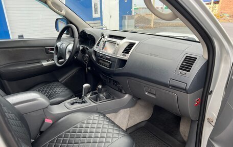 Toyota Hilux VII, 2012 год, 2 590 000 рублей, 15 фотография