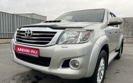 Toyota Hilux VII, 2012 год, 2 590 000 рублей, 20 фотография